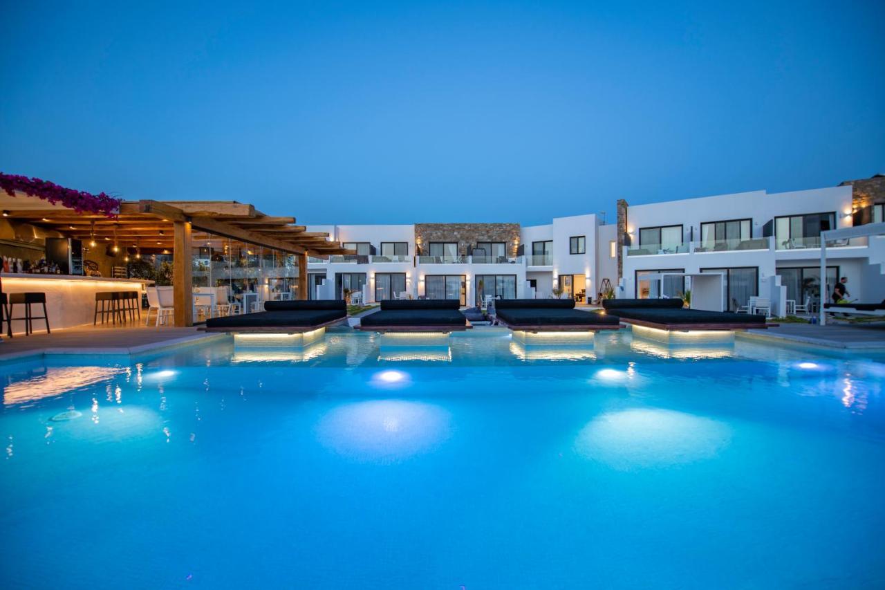 Bianco A Nero Mykonos *